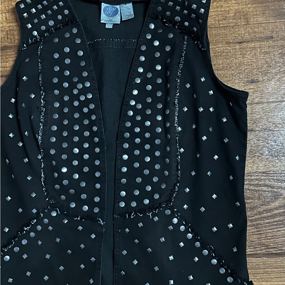 DG2 Diane Gilman ~ Size Large ~ Black Denim W/ Silver Studded Jacket Vest - Picture 10 of 15